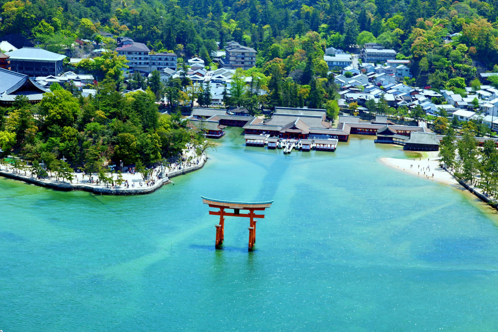 厳島神社